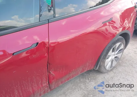 2023 Tesla Model Y Awd/Long Range Dual Motor All-Wheel Drive из США, поврежденный, VIN 7SAYGDEE7PF673151